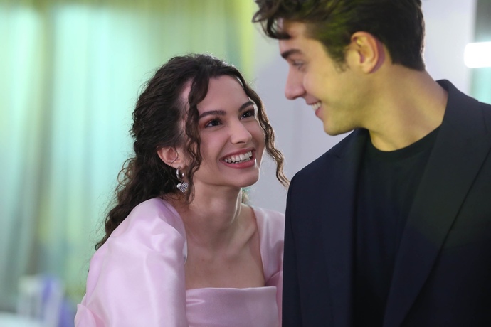 Su Burcu Yazgı Çoşkun ve Onur Seyit Yaran en iyi çift seçilmeyi sonuna kadar hak ediyorlar değil mi? ☺️❤️