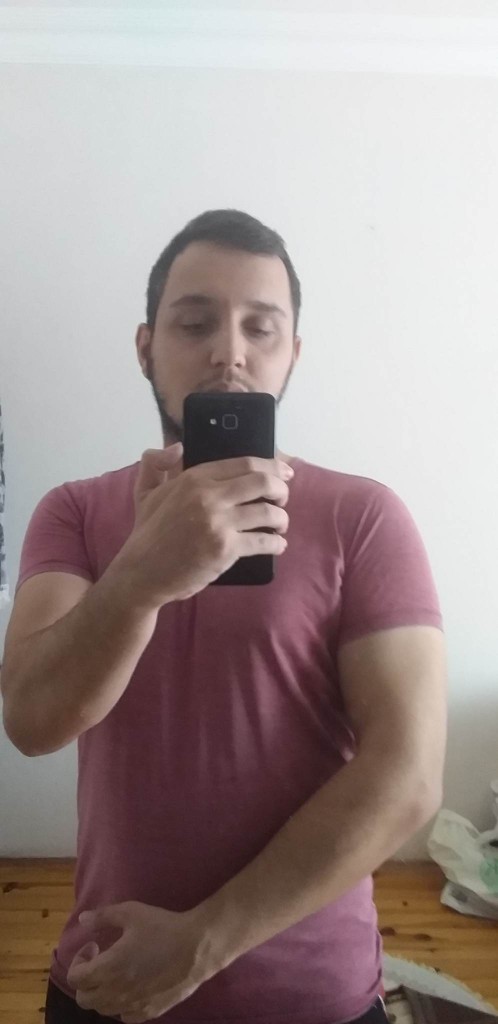 Galerindeki son fotoğraf ne?