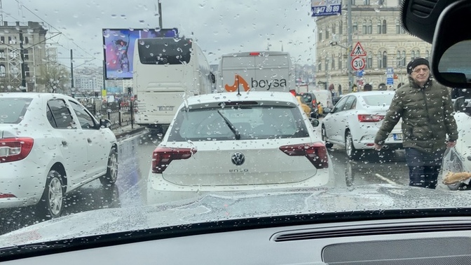 Trafikte diğer araç sürücülerine saygılı mısınız?