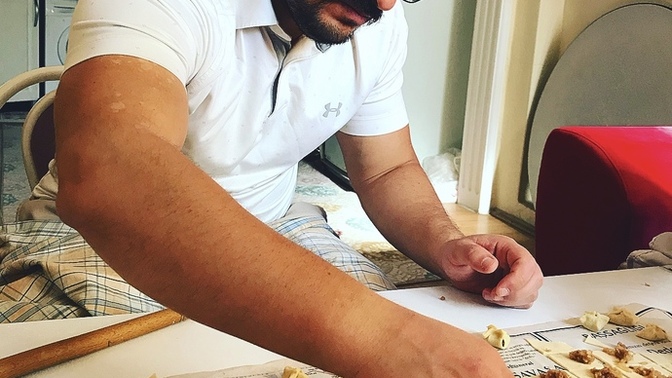 Yer sofrası mı? yemek masası mı?