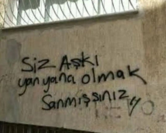 Aşkın sizdeki tanımı ne? Gerçek aşkın sırrı sizi seven mi sizin sevdiğiniz mi?
