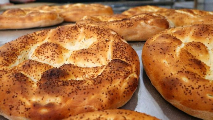 Ramazan pidesinin fiyatı 10 lira oldu. Bu Ramazanda pide almayı düşünüyor musun?