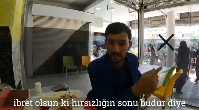 Afganistan'ın yeni başbakanı işe bisikletle gidip geliyor sizce bizde de böyle güzel manzaralar olur mu?