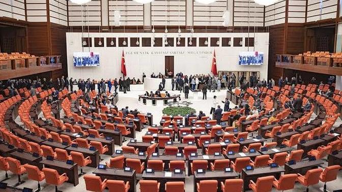 Irak’ta milletvekili olmak için üniversite mezunu olma şartı getirilmiş! Siz hangi ismin milletvekili olmasını isterdiniz?