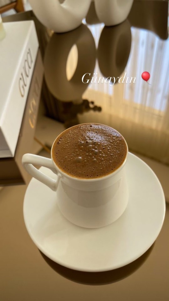Size köpüklü kahve yapsam içer miydiniz?