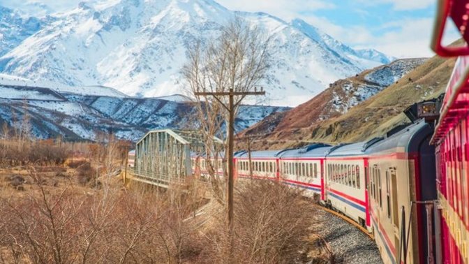 Tren yolculuğu mu yoksa uçak yolculuğu mu?