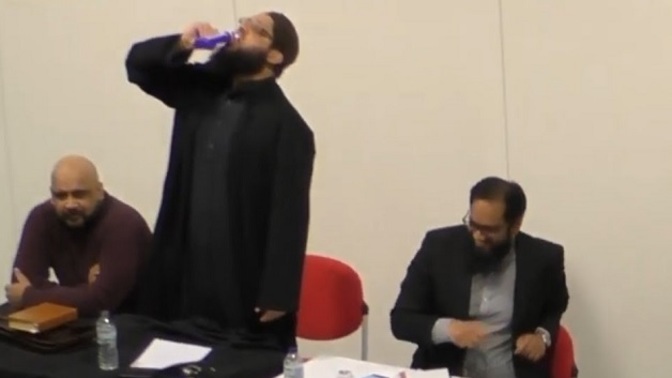 Asrar Raşid'in 7 adet hurma yiyerek zehir içmesi sosyal medya gündeminde! Hurma ile mi oruç açıyorsunuz?