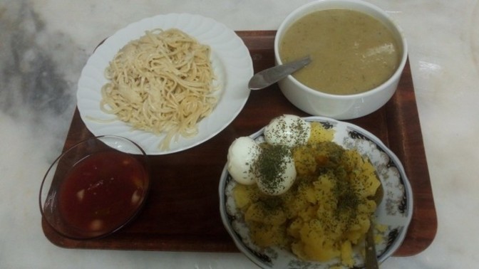 Dün iftarı tek başıma yaptım 😔siz kiminle yaptınız?