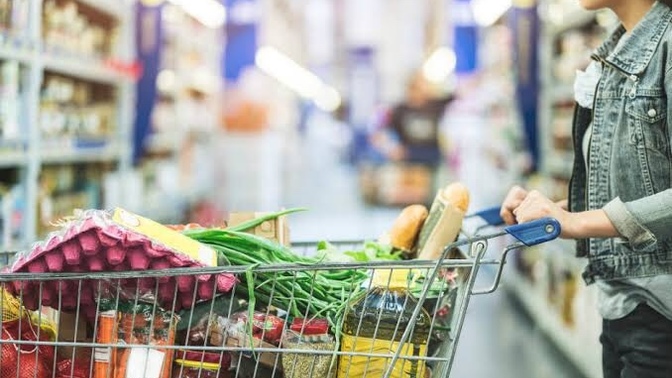 Markete bir kaç ürün almaya gittiğiniz halde daha çok ürün aldığınız oldu mu?