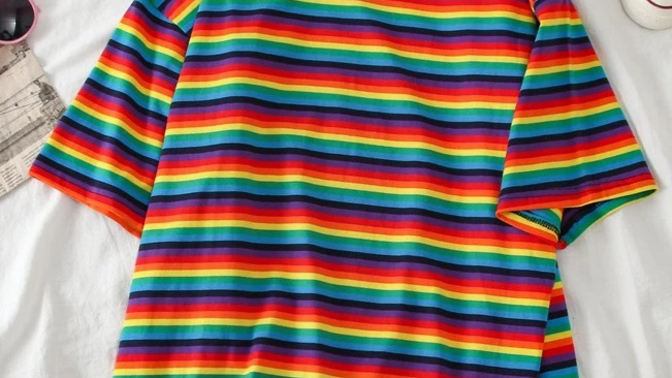 T shirt hakkında ne düşünüyorsunuz? giyilir mi? eşcinsellikle bir alakası var mı?