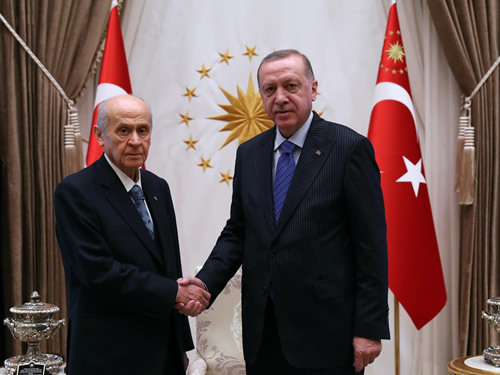 Ben oyumu yine Reise vereceğim. Peki siz oyunuzu kime vereceksiniz?