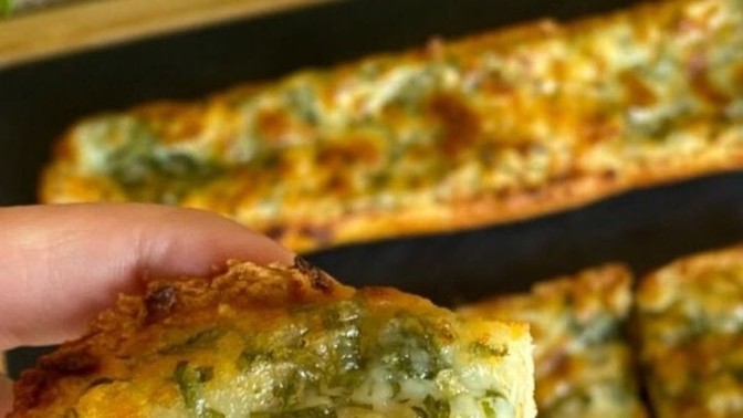 Sarımsaklı ekmek sever misin?