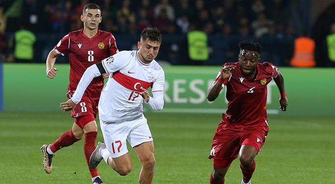 Euro 2024 D grubu ilk maçında A milli futbol takımımız deplasmanda Ermenistanı 2-1 yendi! Maçı nasıl buldunuz?