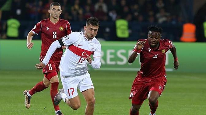 Euro 2024 D grubu ilk maçında A milli futbol takımımız deplasmanda Ermenistan'ı 2-1 yendi! Maçı nasıl buldunuz?