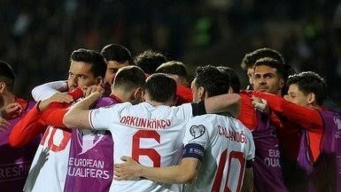 Türkiyemiz ermenistanı 2-1 yenerek Euro 2024 elemelerine galibiyetle başladık! Maçı nasıl buldunuz?
