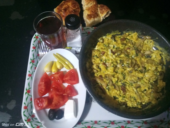 Sahur yemeğim nasıl, siz neler yiyorsunuz sahurda?