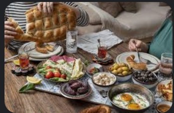 Sahur etkinliğini devam ettirenler var mı?