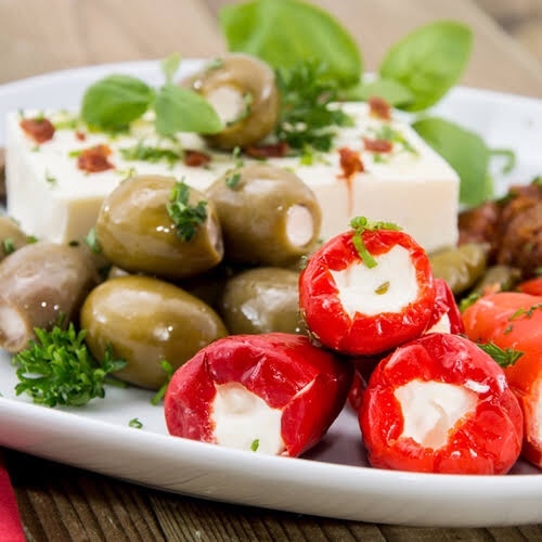 Kahvaltı masasında olmazsa olmaz şey nedir senin için?