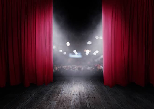 Tiyatro mu Sinema mı ?