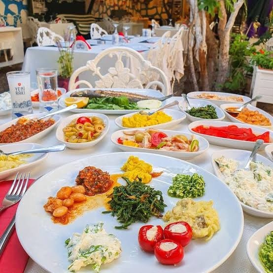 Sevgiliniz yaptığınız akşam yemek planını bozsa tepkiniz nasıl olur?