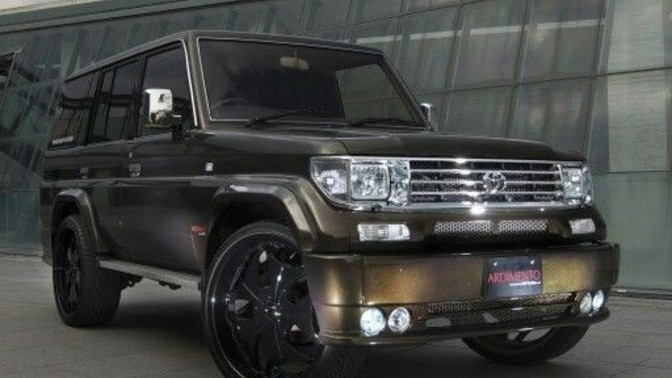 Toyota arabam mı havalı yoksa Honda motorum, mu?
