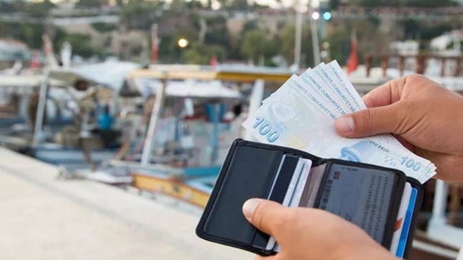 Bayram tatili yapmamana sebep olarak paran mı yoksa vaktin mi yok?