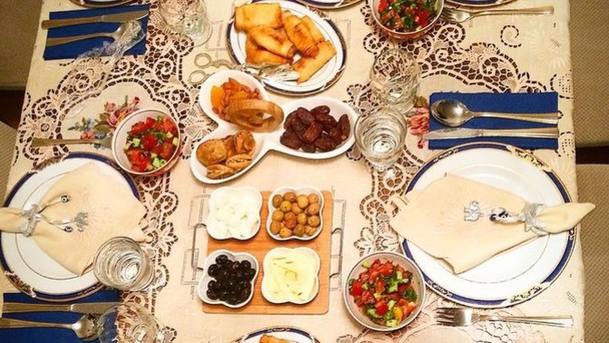 Ramazan ayında İftar davetli oluyor muyuz?