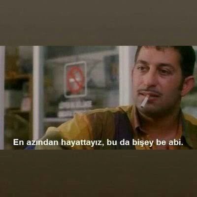 Hiç birşeyin sizi mutlu etmeyeceğini bilseniz, mutlu olmak için hayata mı küsersiniz yoksa mutlu olmak için çabalar mısınız?