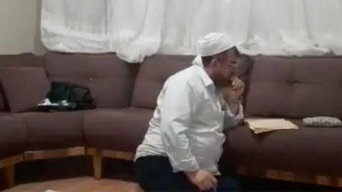 Arkadaşlar tanıdık cevşen yazıcak dolandırıcı olmayan hoca var mı tanıdığınız?