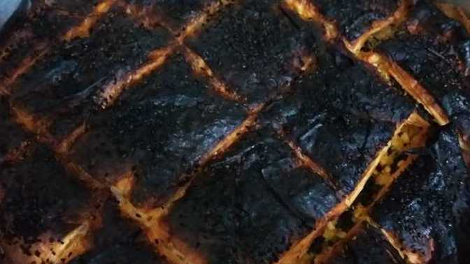 Yaptığım börek çok mu yanmış sizce?