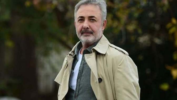 Mehmet Aslantuğ TİP’ten milletvekili adayı oldu! Sizce meclise girer mi?