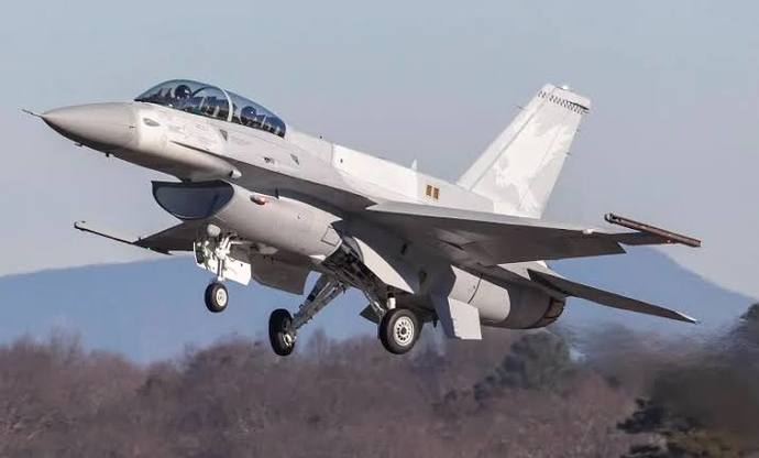F16lar Körfezi bombalayabilir