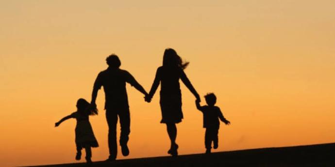 Anne Baba Diye Susmak Zorunda Mıyım?