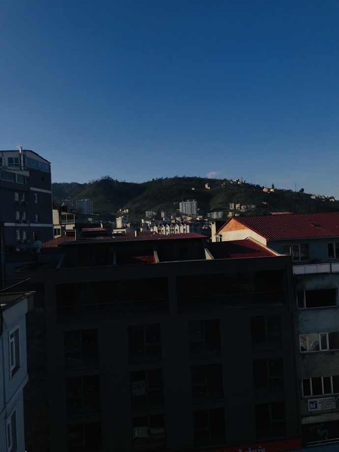 KAÇAN MI OLURSUNUZ KALAN MI?