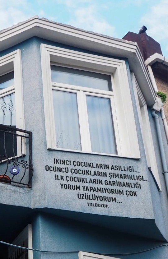 Siz kaçıncı kardeşsiniz, kardeşleriniz arasındaki sıralamanız karakterinize etki ediyor mu?