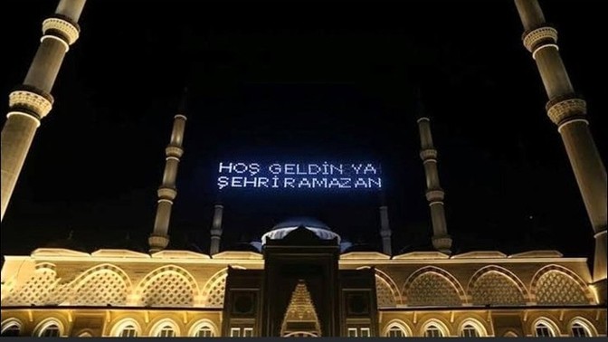 Ramazan'da sahur vaktini mi daha çok seversiniz iftar vaktini mi?