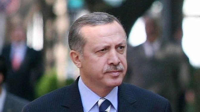 YSK, Cumhurbaşkanı Erdoğan’ın 3. Kez adaylığına ilişkin itirazları reddetti. Bu anayasal suç değil mi?