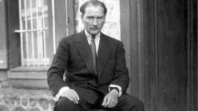 Atatürk hakkında ne düşünüyorsunuz?