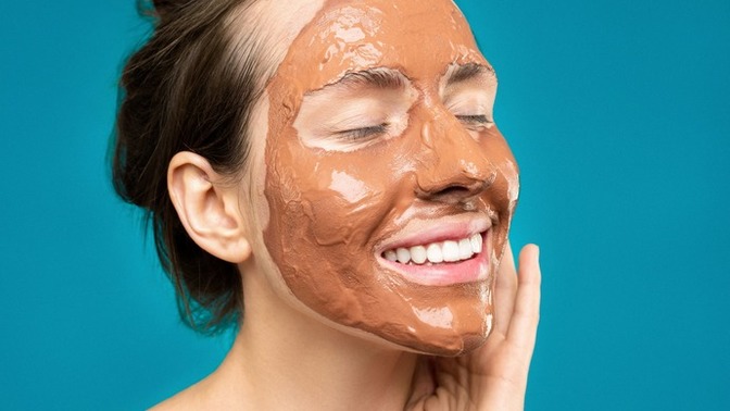 Maskenin renginin güzel olması sizi o maskeyi denemek için teşvik eder mi?