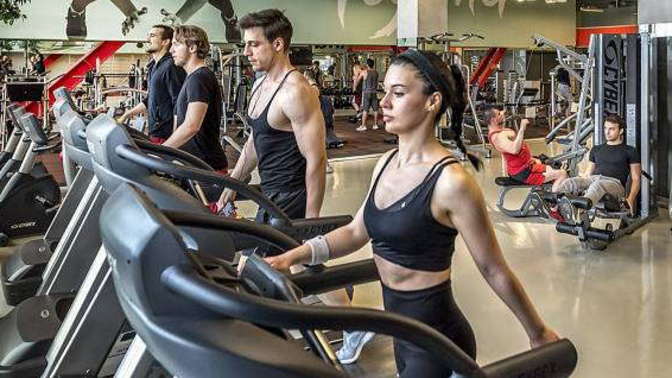 Sevgilinizin, karma spor salonuna gitmesini ister miydiniz?