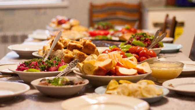 Sahurda ezan bitene kadar yemek yenilebilir mi?
