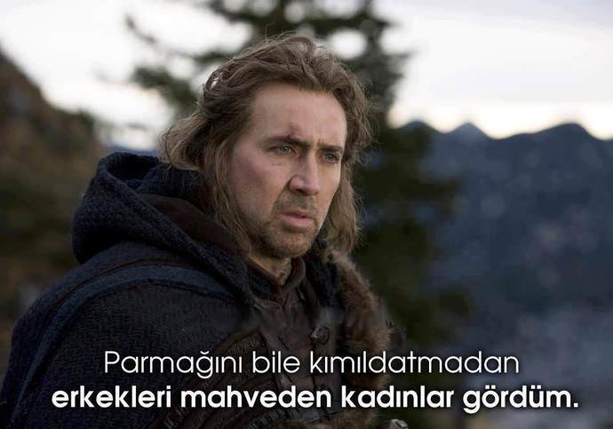 Parmağını bile kımıldatmandan erkekleri mahveden kadınlar gördüm