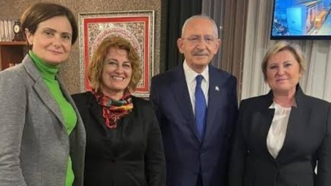 Bu terbiyesizlik hakkında ne düşünüyorsunuz?