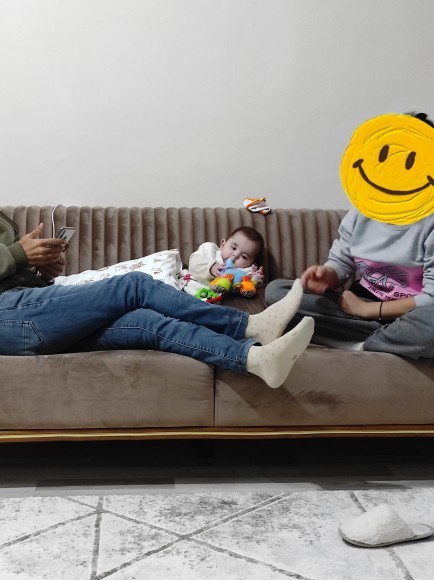 Bebeğim akranlarından küçük. Çok mu ufak duruyor sizce ya 😐?