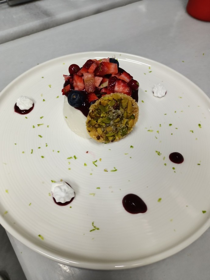 Panna cotta yaptım, nasıl gözüküyor sizce KS üyeleri?