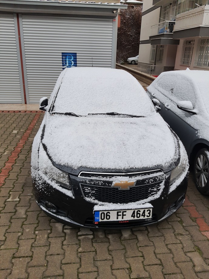 Batmobile karlar altında
