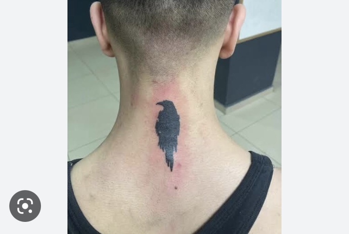 bugün dövme yaptırıcam bu attıklarımı beğenmediyseniz kendi fikrinizi söyleyin benim vicud belli zaten attım nereme yaptırayım?
