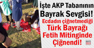 Kılıçdaroğlu'nun seccadeye basması?