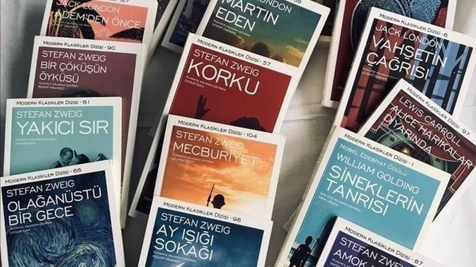 En son hangi kitabı okudunuz? Ne sıklıklarla kitap okursunuz? Tavsiye edebileceğiniz kitaplar neler?
