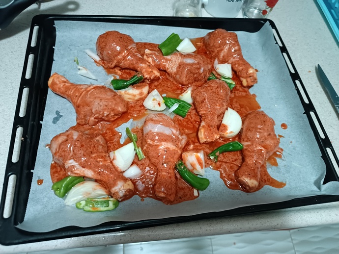 Arkadaşlar pek yemek yapan bir tip değilim de yapınca acaba güzel olacak mı diye heyecenali bekleyişler jdjdj patates yapacaktım